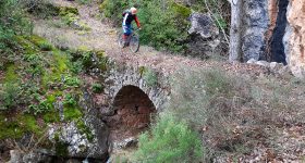 Puente entre Paúl y la Muela